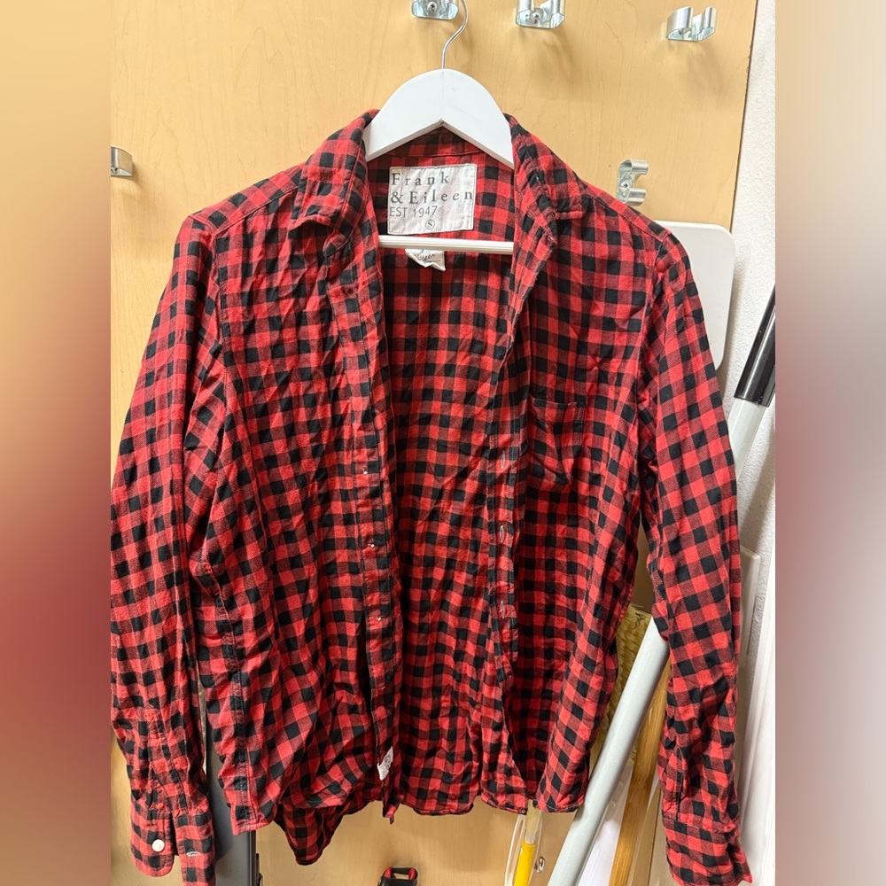 Frank & Eileen Red/Black Plaid Casual Relaxed Button Down Shirt Size S